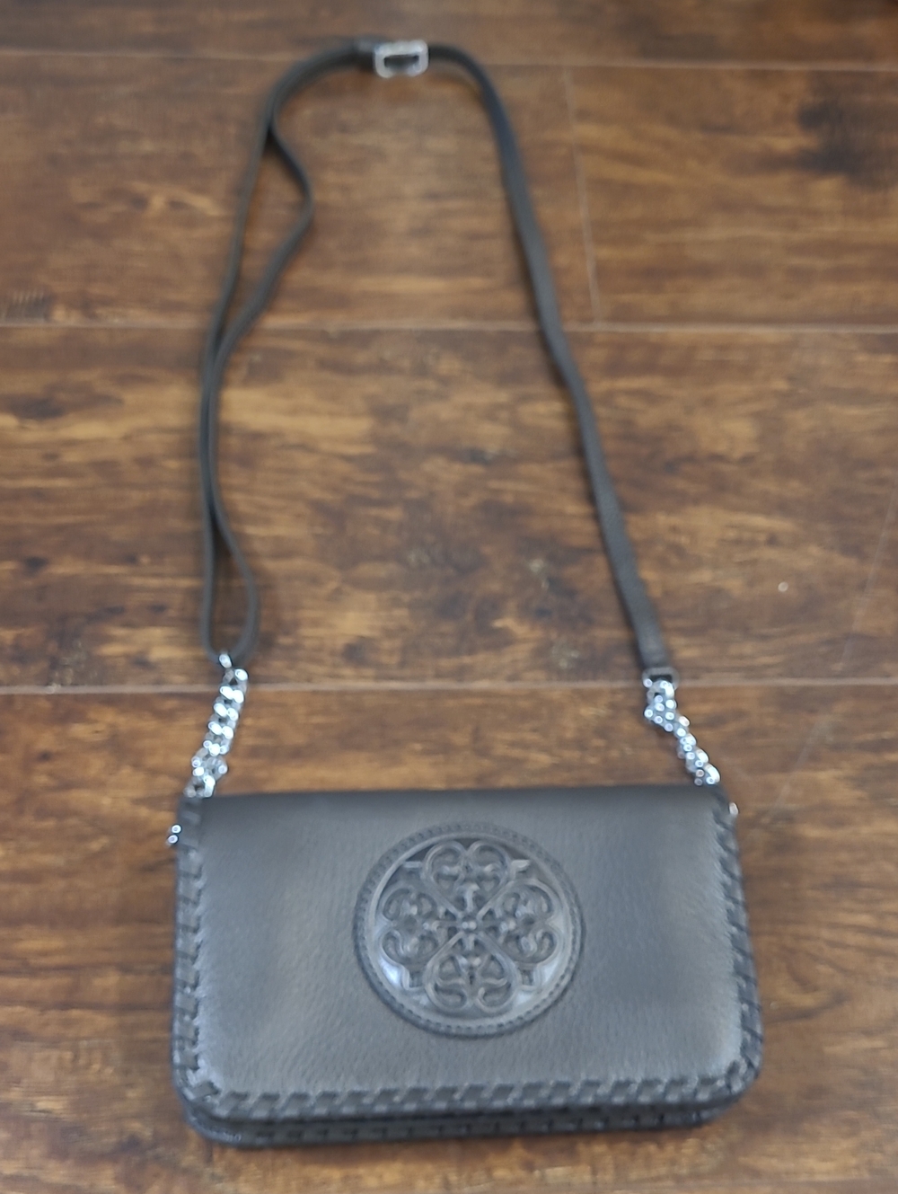 Brighton Brown Crossbody Shoulder Bag Wsllet with Decorative Medallion
